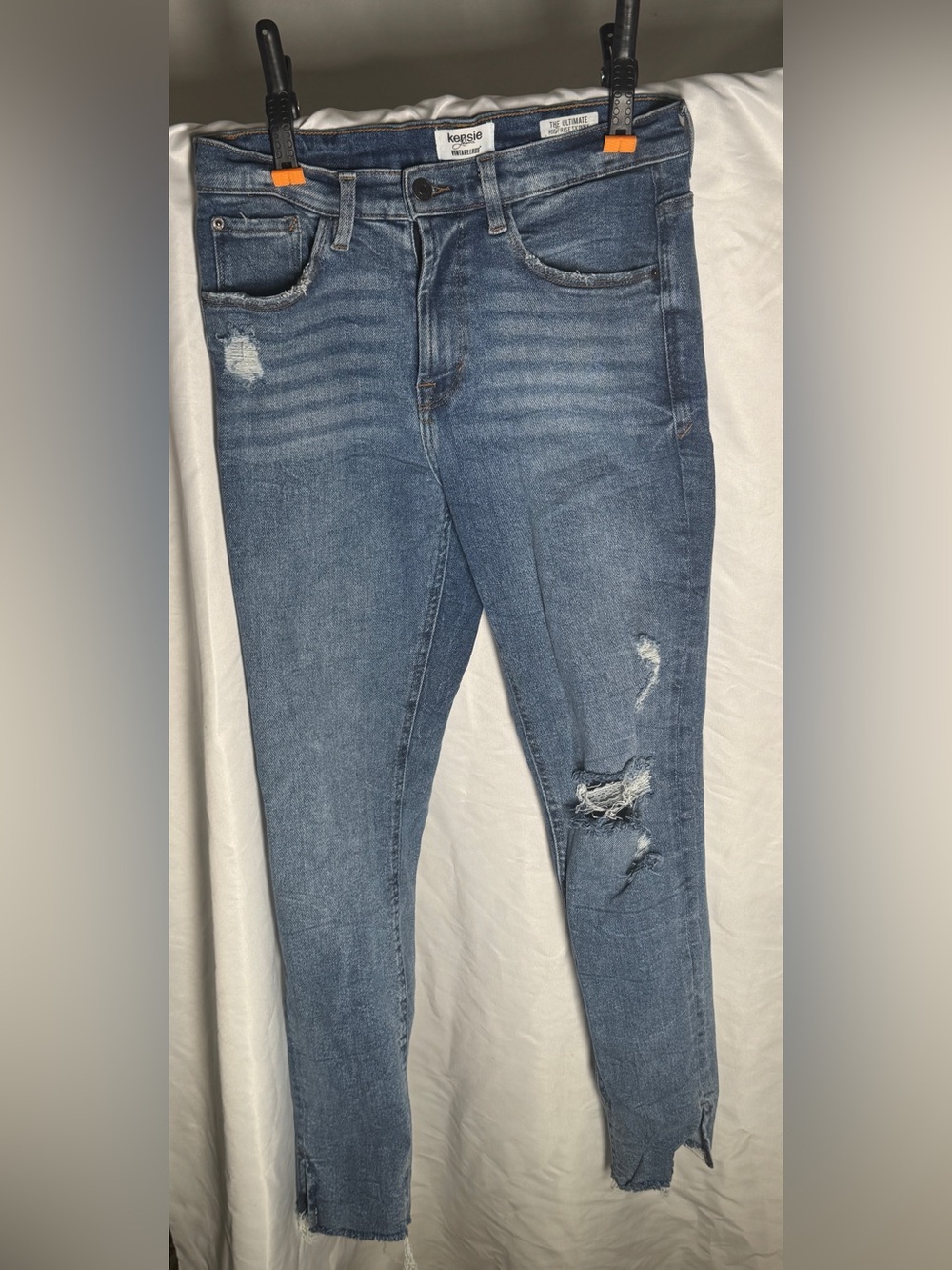 Kensie The Ultimate High Rise Skinny Distressed Raw Hem Jeans Size 8/29